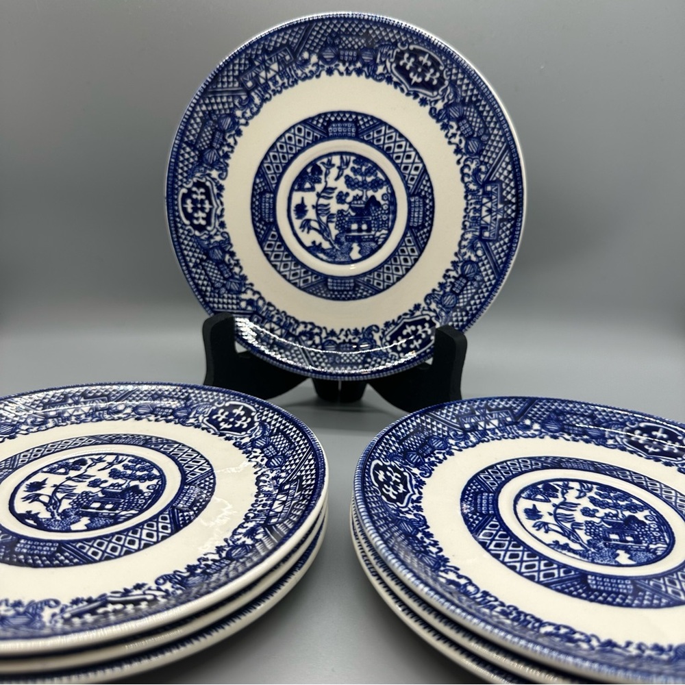 Blue Willow Vintage Saucers or Small Plates-SEVEN pieces